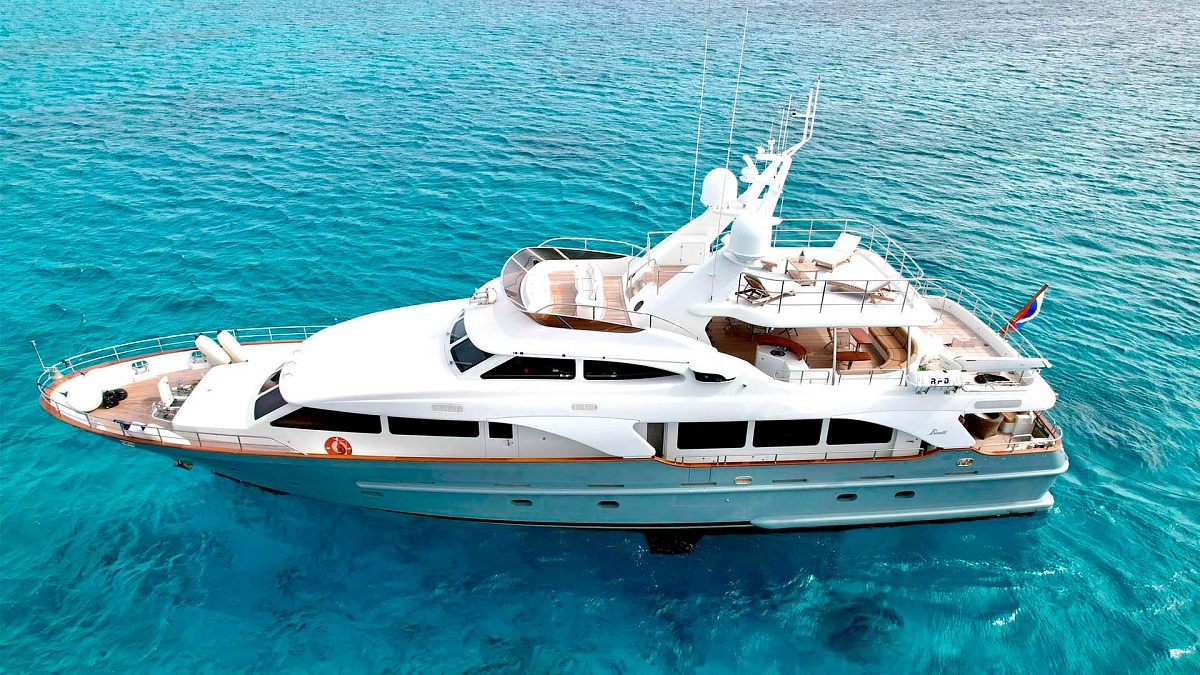 Benetti 30